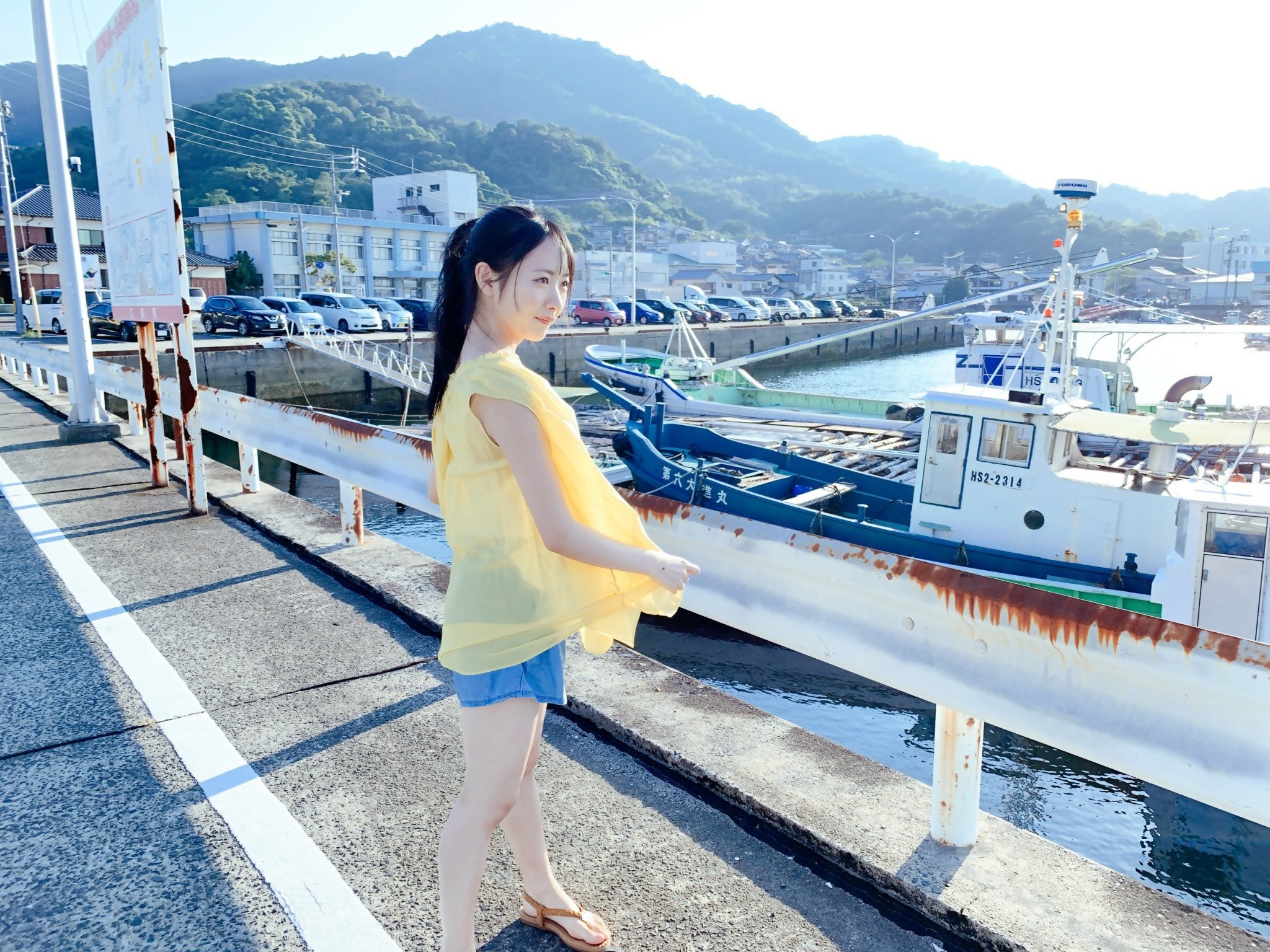 STU48石田千穂ちゃんの1st写真集『檸檬の季節』水着オフショット画像集！